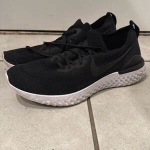 Nike Epic React Flyknit Black
